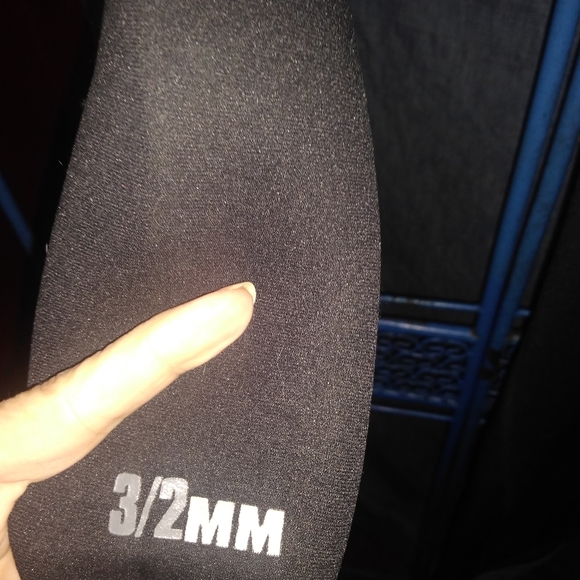 Scuba Max scuba suit Size small - Picture 5 of 10